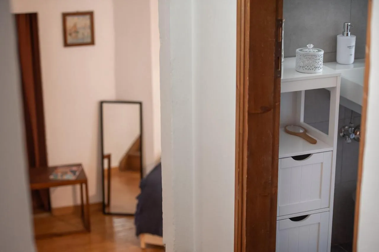 Spacious Family Flat S. Spirito 8 Sleeps Florenz Apartment