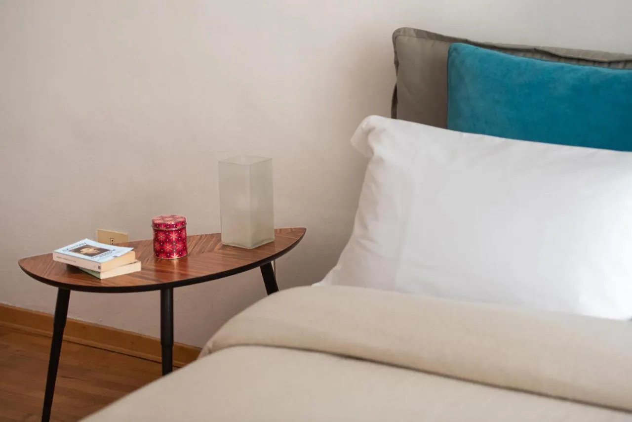 Апартаменты Spacious Family Flat S. Spirito 8 Sleeps Флоренция Италия